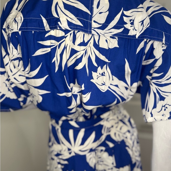 Rondina Blue and White A-Line Skirt With Same Pattern Blouse Resort Wear - Picture 15 of 16